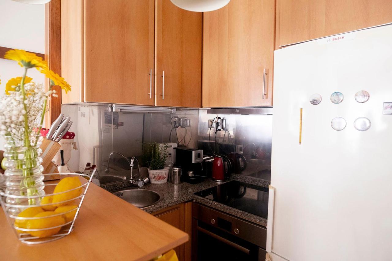 Kikas Apartment Порто Екстериор снимка