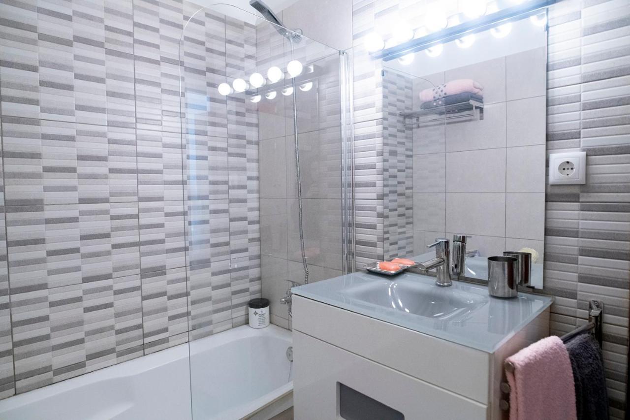 Kikas Apartment Порто Екстериор снимка